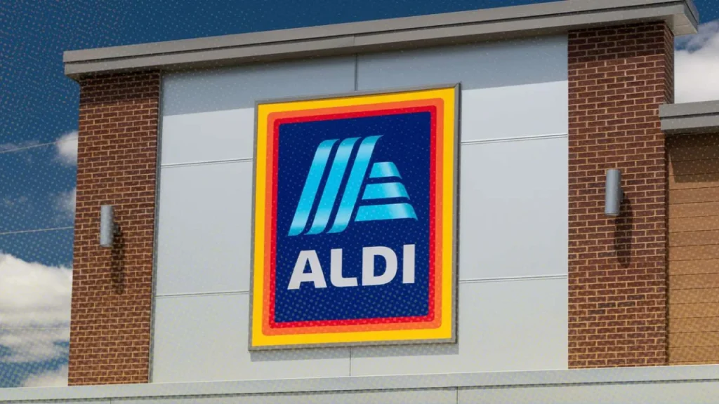 Aldi’s $2 filet-o-fish dupe tastes shockingly better than McDonald’s original, shoppers claim