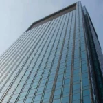 China’s tallest skyscrapers created a job nobody saw coming: professional food delivery climbers