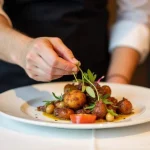 Psychology reveals what helping waiters clear tables says about your hidden personality type