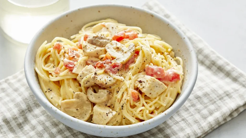 This creamy chicken pasta trick is making busy parents everywhere abandon their old dinner routine